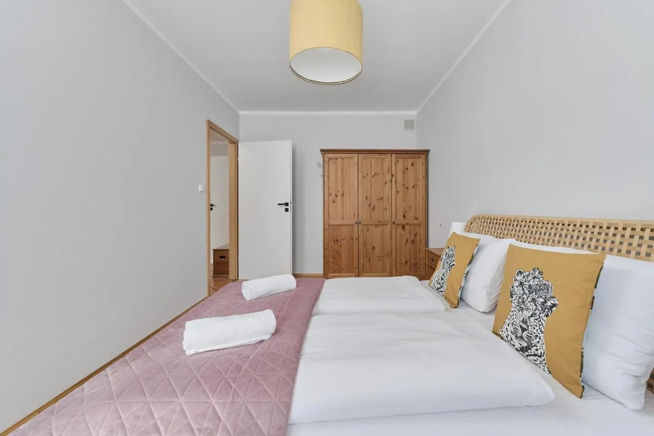 Convenient Apartment Mosiezna 7 By Noclegi Renters Wrocław 0*,