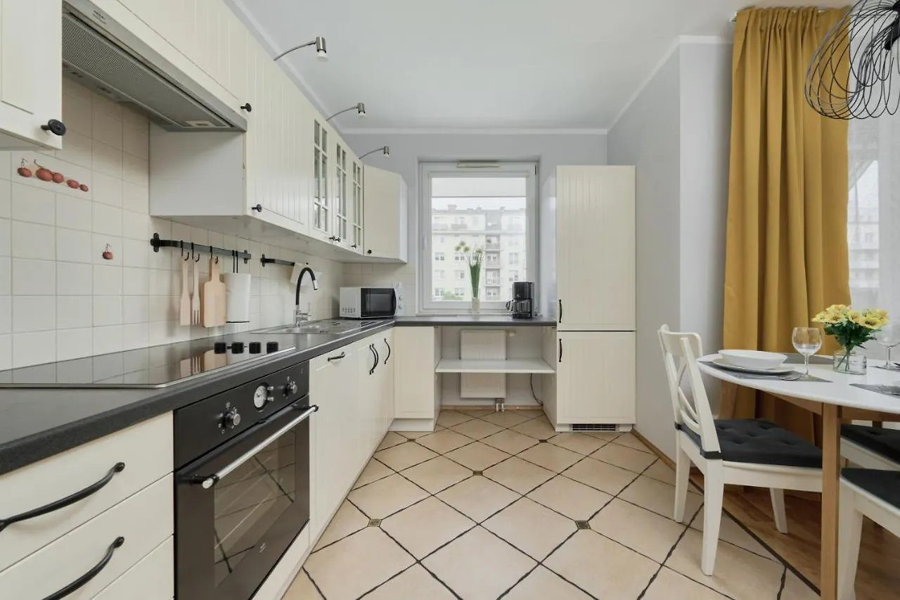 Convenient Apartment Mosiezna 7 By Noclegi Renters Wrocław